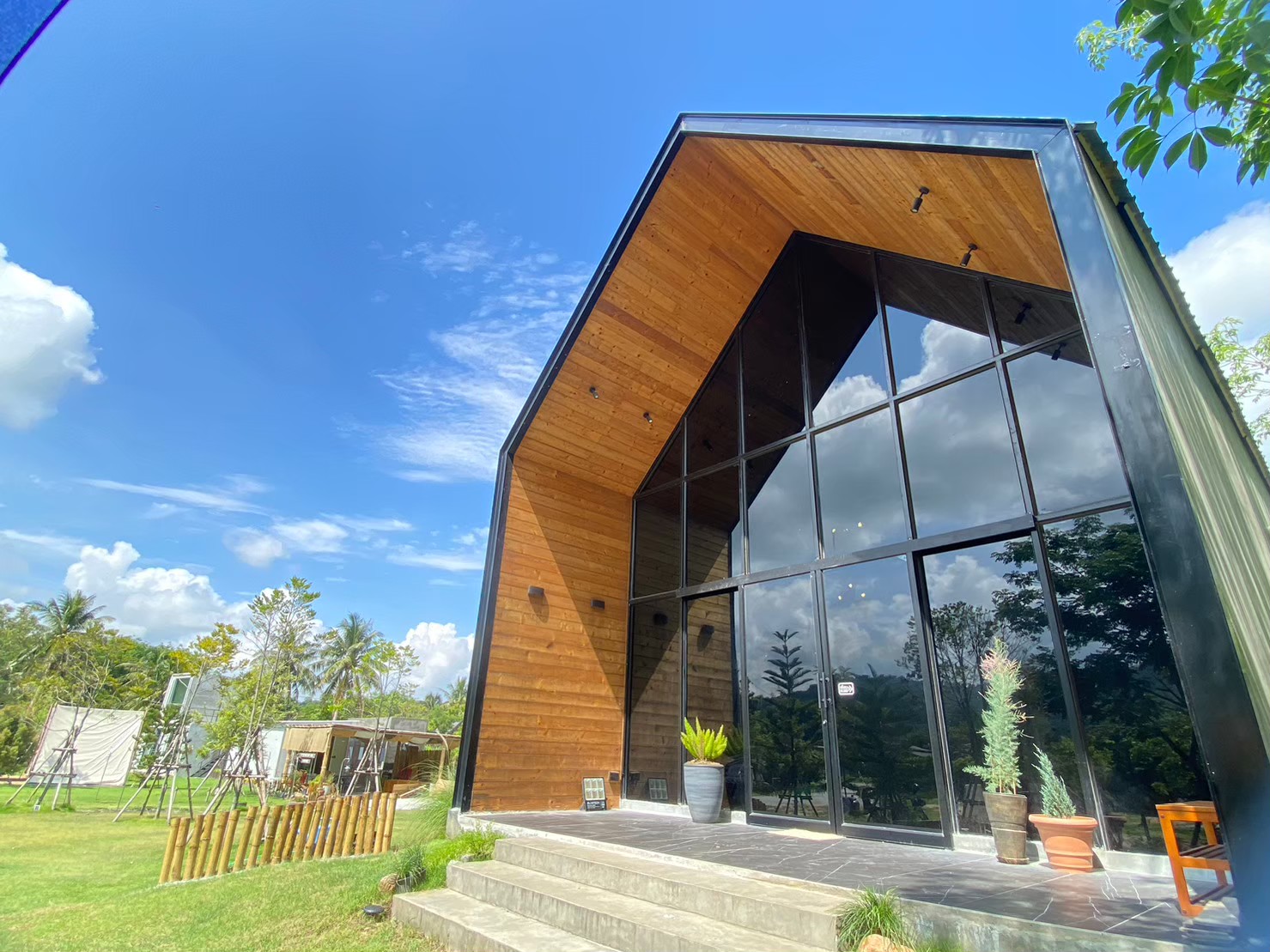 LINE_ALBUM_บ้านพัก_241028_10