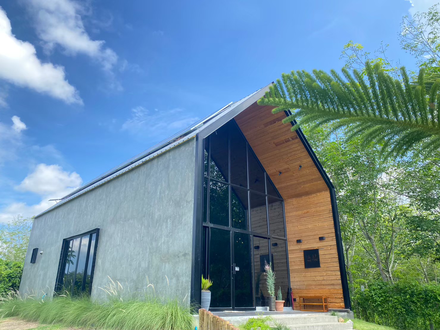 LINE_ALBUM_บ้านพัก_241028_11