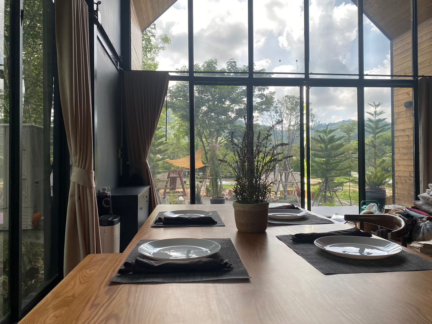 LINE_ALBUM_บ้านพัก_241028_24