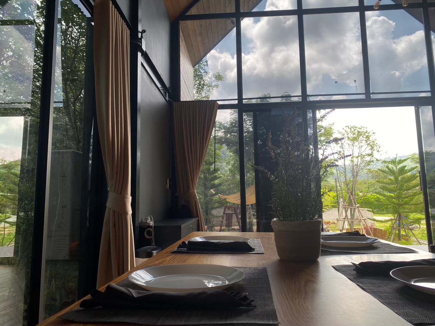 LINE_ALBUM_บ้านพัก_241028_26