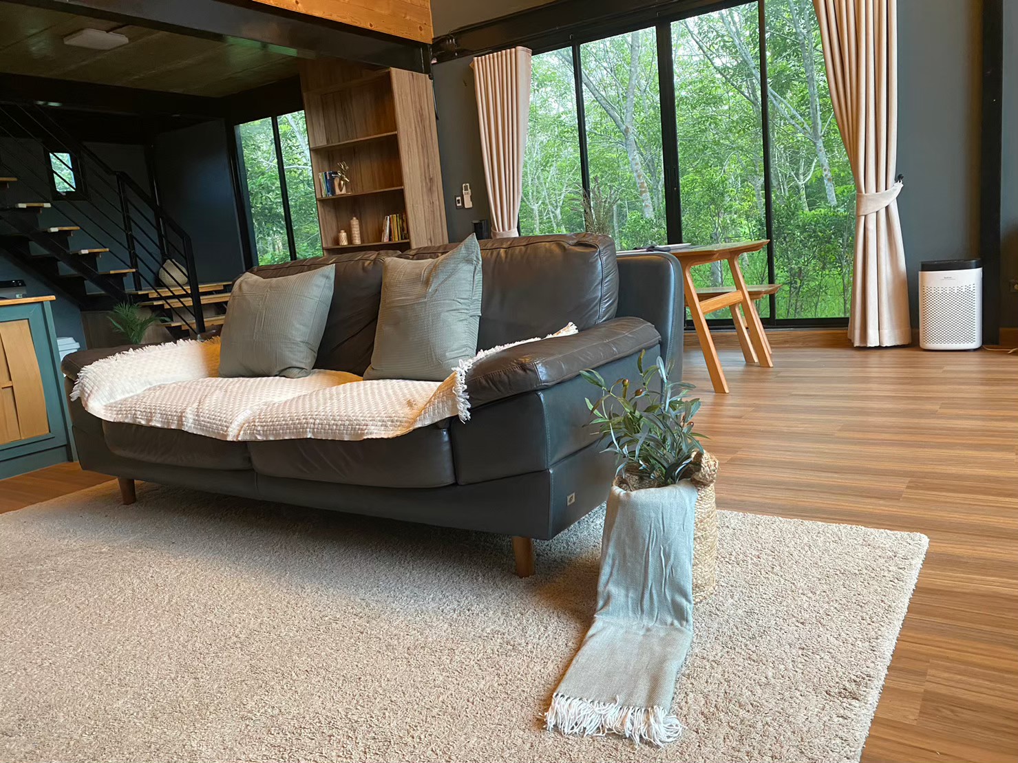 LINE_ALBUM_บ้านพัก_241028_47