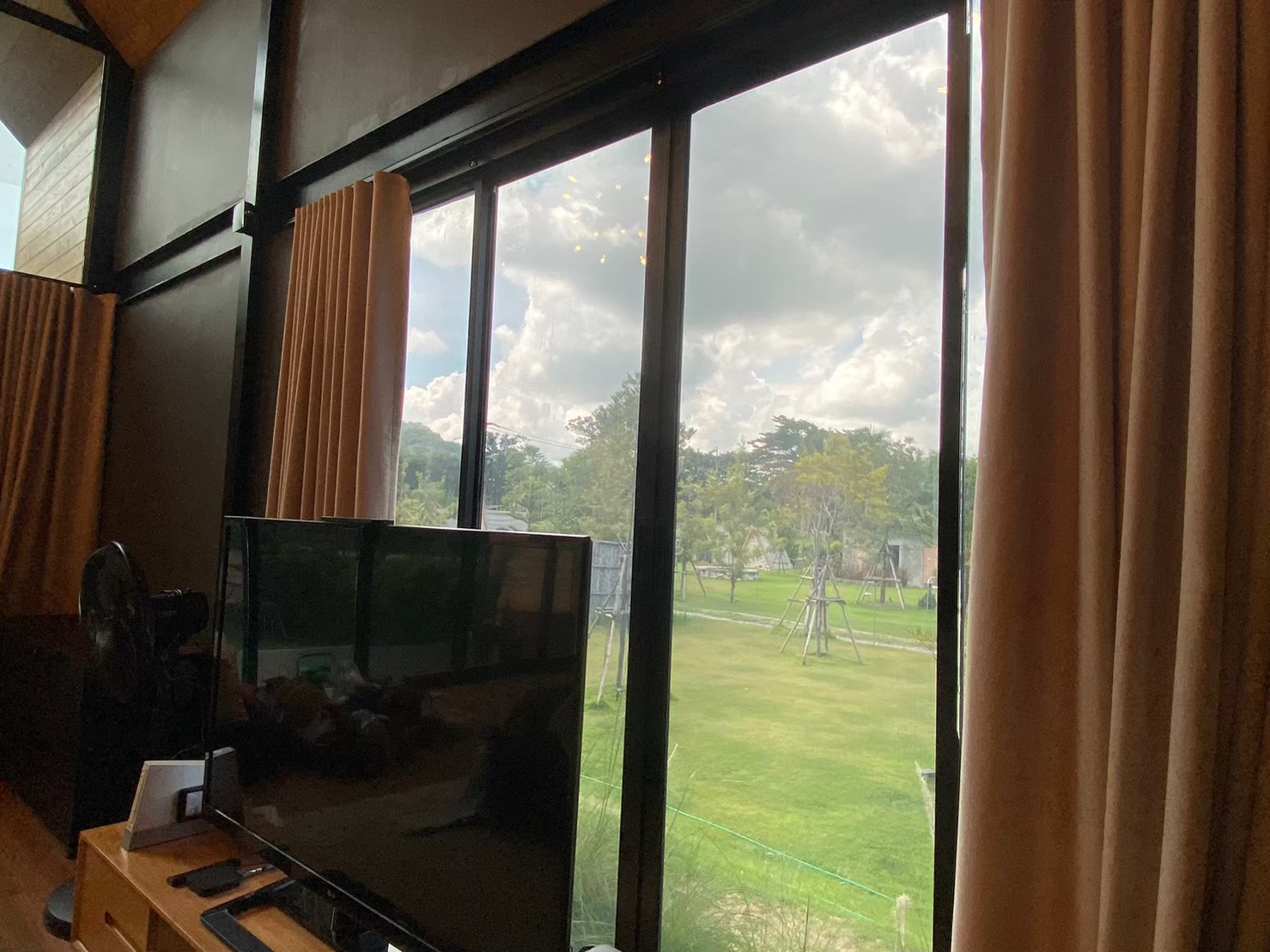 LINE_ALBUM_บ้านพัก_241028_50