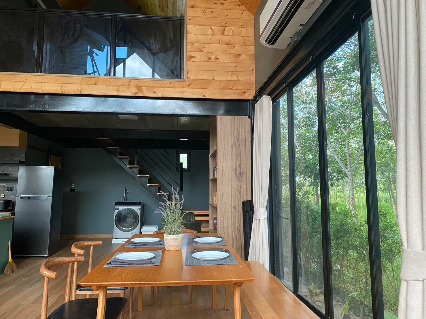 LINE_ALBUM_บ้านพัก_241028_61