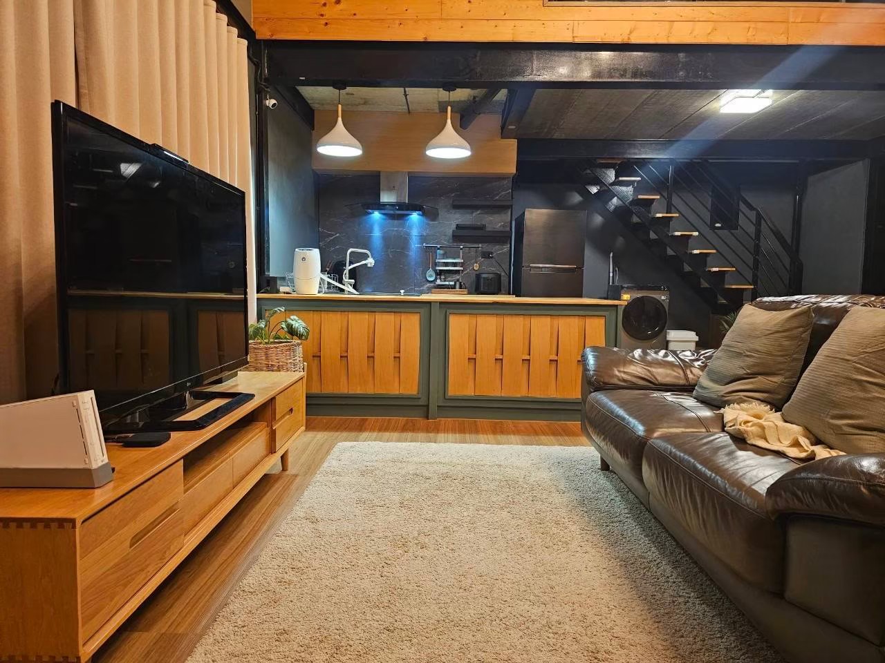 LINE_ALBUM_บ้านพัก_241028_78