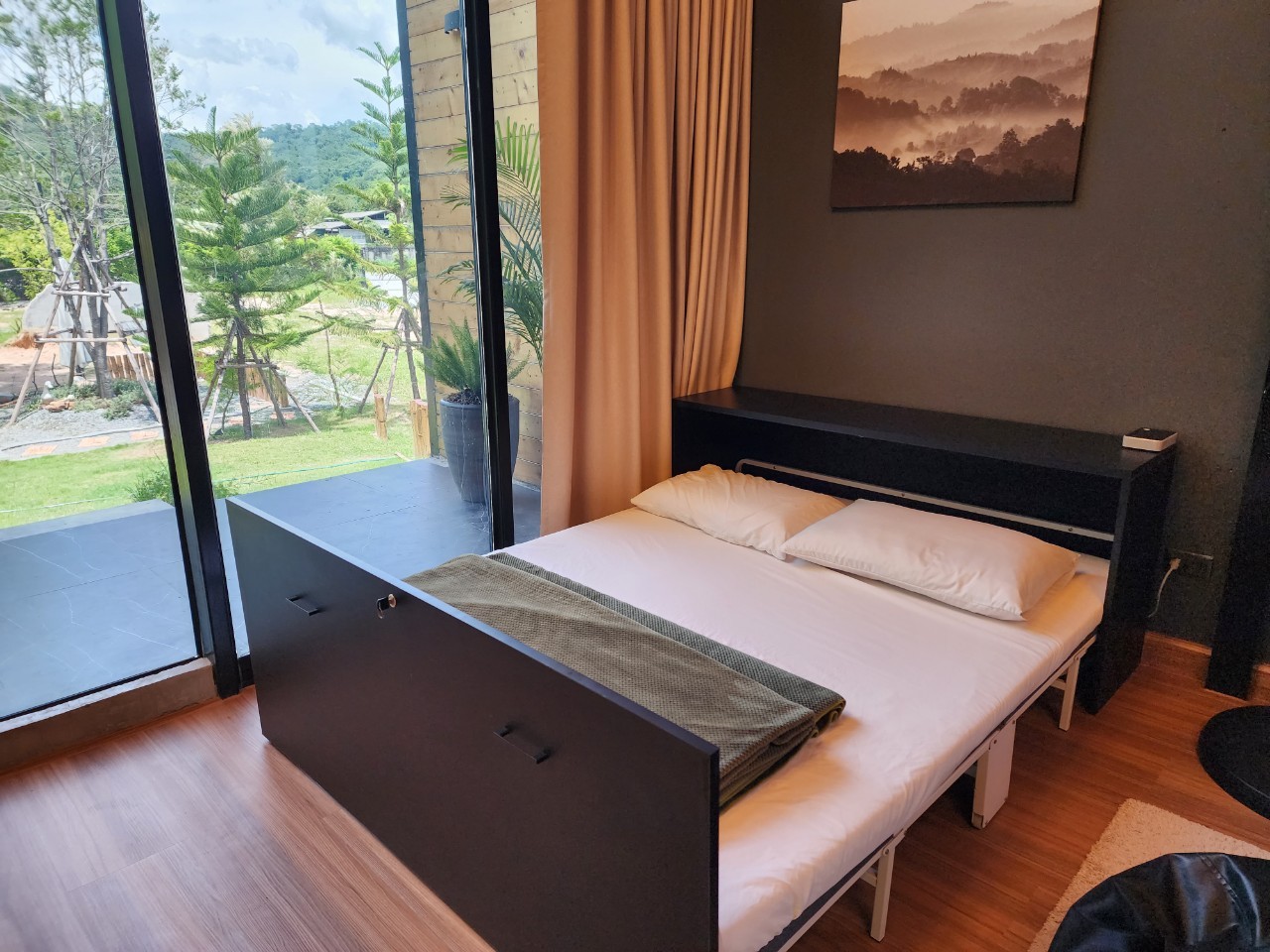 LINE_ALBUM_บ้านพัก_241028_88